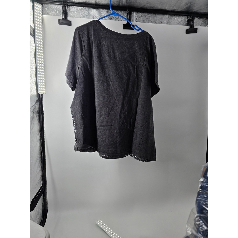 Made for Life Womens 3X Charcoal Gray Mandala Graphic V-Neck T-Shirt NWT - Picture 3 of 12